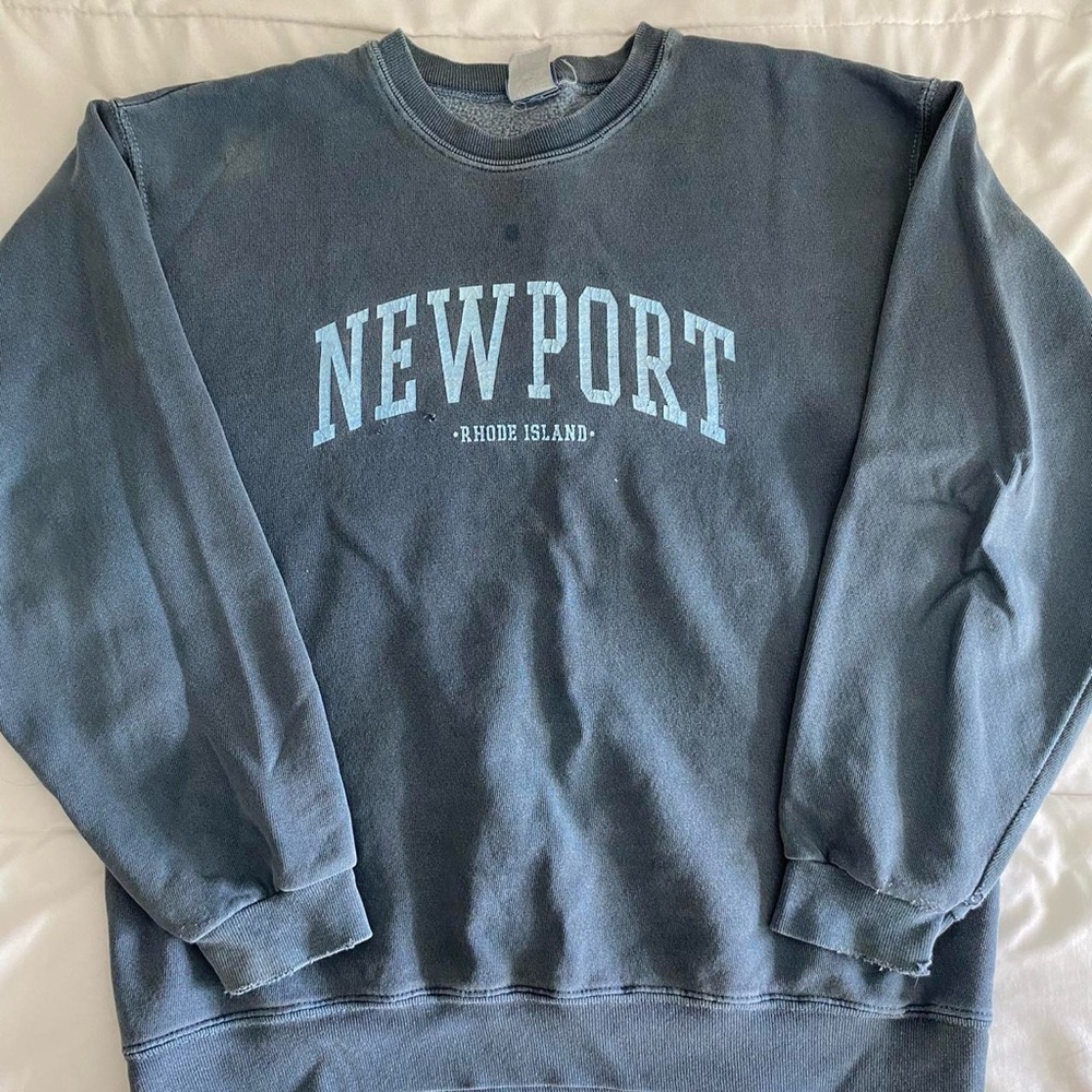 Blue crewneck